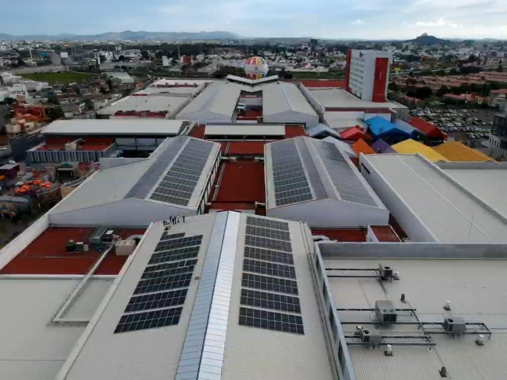 paneles solares empresa grande